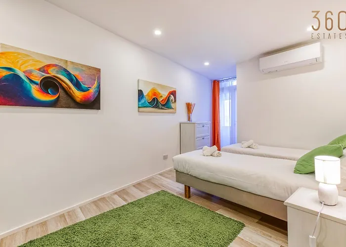 Beautiful 3br Designer With Wifi, Ac And Balcony * Marsaskala