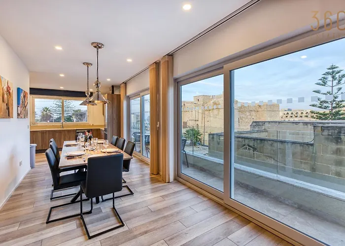 Beautiful 3br Designer With Wifi, Ac And Balcony * Marsaskala