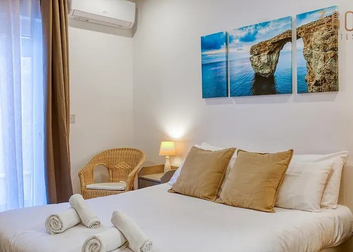 Apartment Beautiful 3br Designer With Wifi, Ac And Balcony Marsaskala